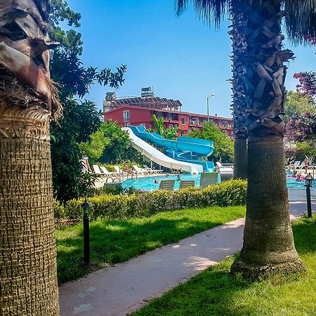 Belpoint Beach Hotel เกเมร์ ภายนอก รูปภาพ