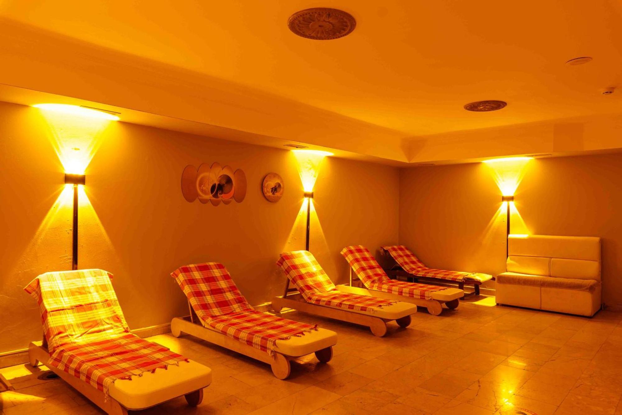 Belpoint Beach Hotel เกเมร์ ภายนอก รูปภาพ