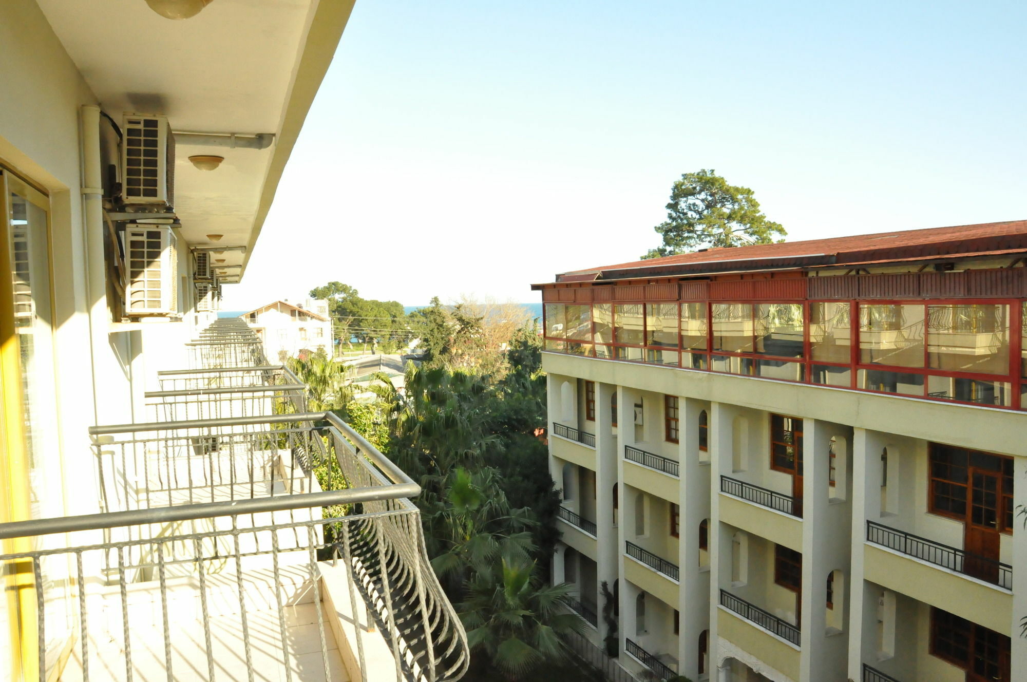 Belpoint Beach Hotel เกเมร์ ภายนอก รูปภาพ