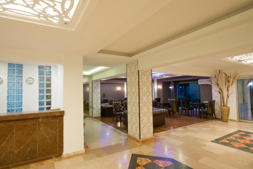 Belpoint Beach Hotel เกเมร์ ภายนอก รูปภาพ